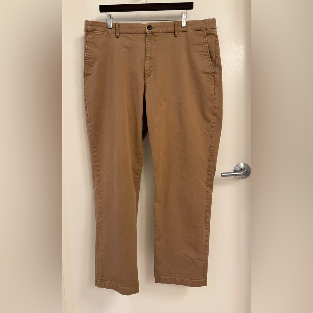 Goodthreads Men's Straight-Fit Washed Chino Pant. Size:38x30